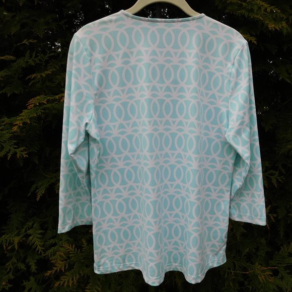 Anthony's Pretty Aqua and White V-Neck Blouse - Picture 2 of 3